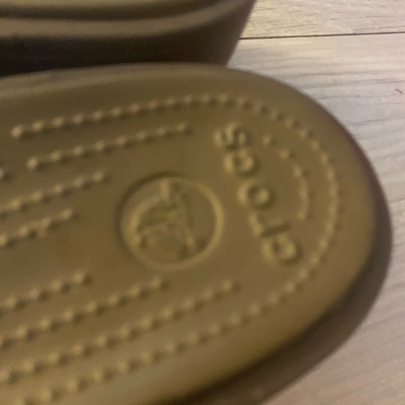 Crocs - Picture 4 of 6